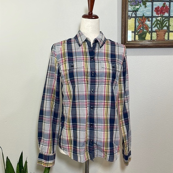 Patagonia Striped Lightweight Button Up Shirt Top  Women’s Size 6 - Picture 1 of 10